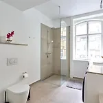Lägenhet Spacious 3-bedroom Near Kings Garden Köpenhamn