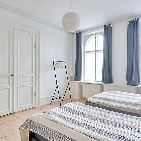 Spacious 3-bedroom Near Kings Garden コペンハーゲン